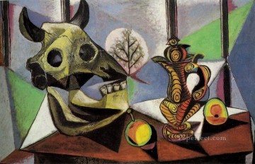 skull Painting - Still life with a bull's skull 1939 Pablo Picasso